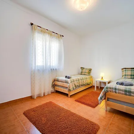 Holiday home In Near Baleal Island, Cleaning Included Ferrel (Leiria)