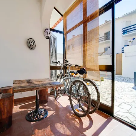Holiday home In Near Baleal Island, Cleaning Included