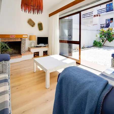 In Near Baleal Island, Cleaning Included Holiday home *